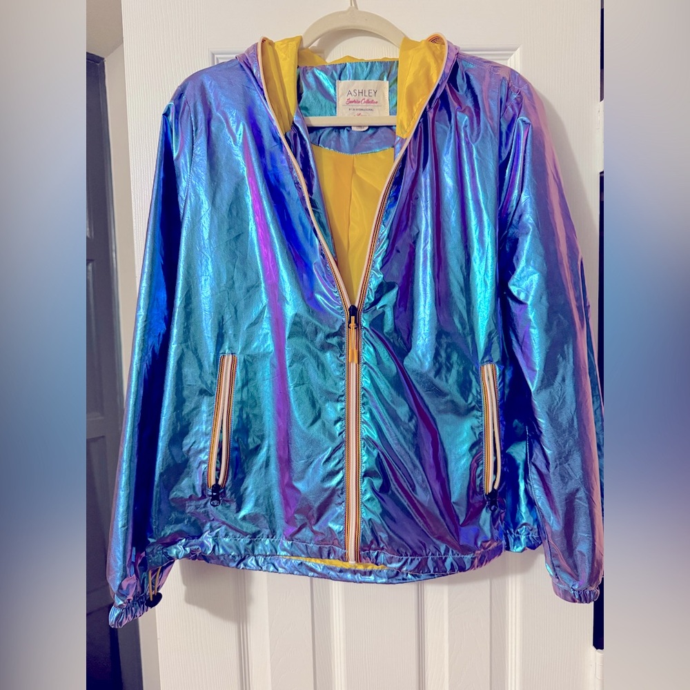 Iridescent Blue and Yellow Windbreaker